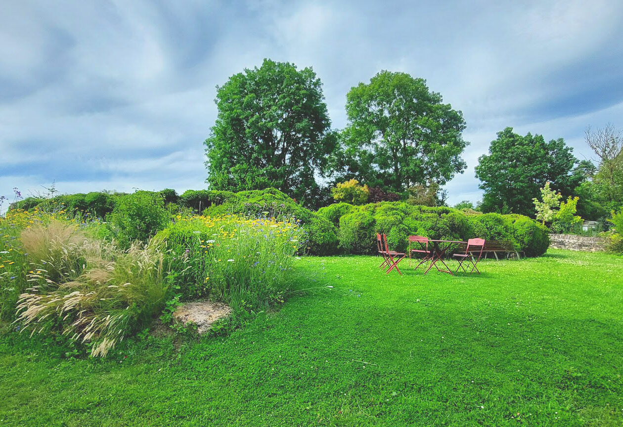 Evolution d'un jardin horticole en un jardin naturaliste